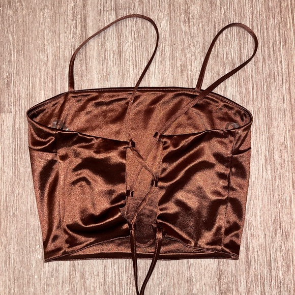 Brown satin top, ties in the back - Picture 2 of 2
